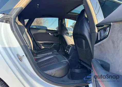 2017 Audi A7 Competition Prestige z USA, uszkodzony, nr VIN WAUW3AFCXHN053664